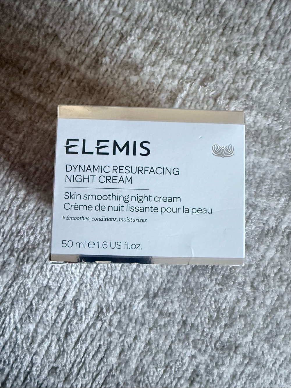 ELEMIS Dynamic Resurfacing Night Cream - White & Silver Packaging